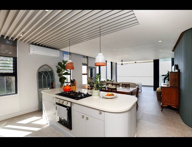3 BEDROOM APARTMENT FOR SALE IN UMDLOTI BEACH